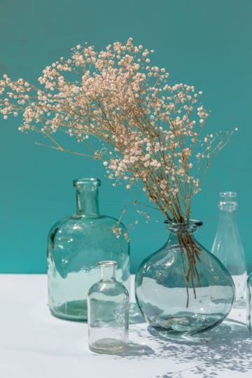ガラス瓶の花器