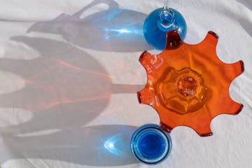 色硝子のオブジェ